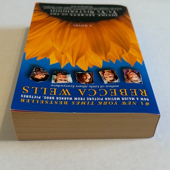 Book-Divine Secrets of the Ya-Ya Sisterhood by Rebecca Wells - Picture 5 of 6